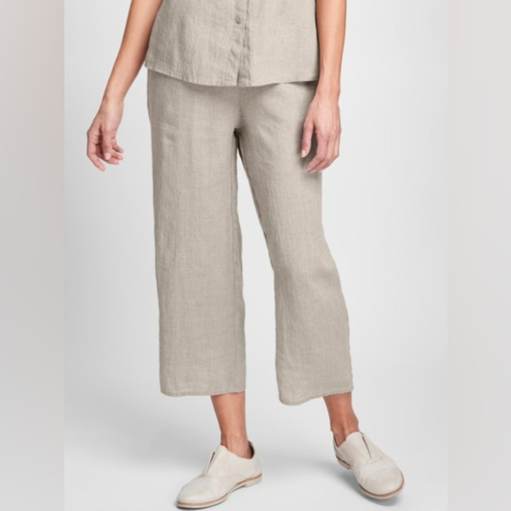 Bebe wide leg, crop linen pant